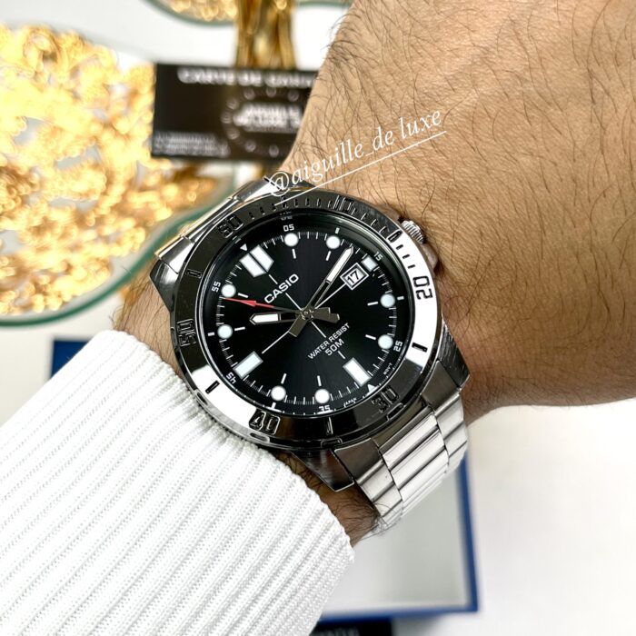 Casio Homme MTP-VD01D-1E  Acier Cadran Noir Étanche Durable MTP-VD01D-1E https://aiguilledeluxe.com original Algerie DZ