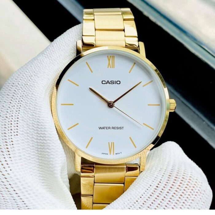 Casio Femme Montre Analogique LTP-VT01G-7B Élégance Dorée Design Raffiné LTP-VT01G-7B https://aiguilledeluxe.com original Algerie DZ
