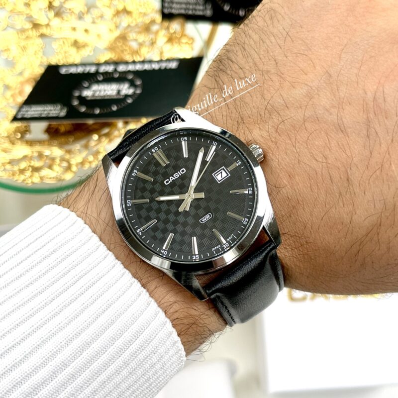 Casio Homme Montre Analogique MTP-VD03L-1A Élégance et Simplicité MTP-VD03L-1A https://aiguilledeluxe.com original Algerie DZ