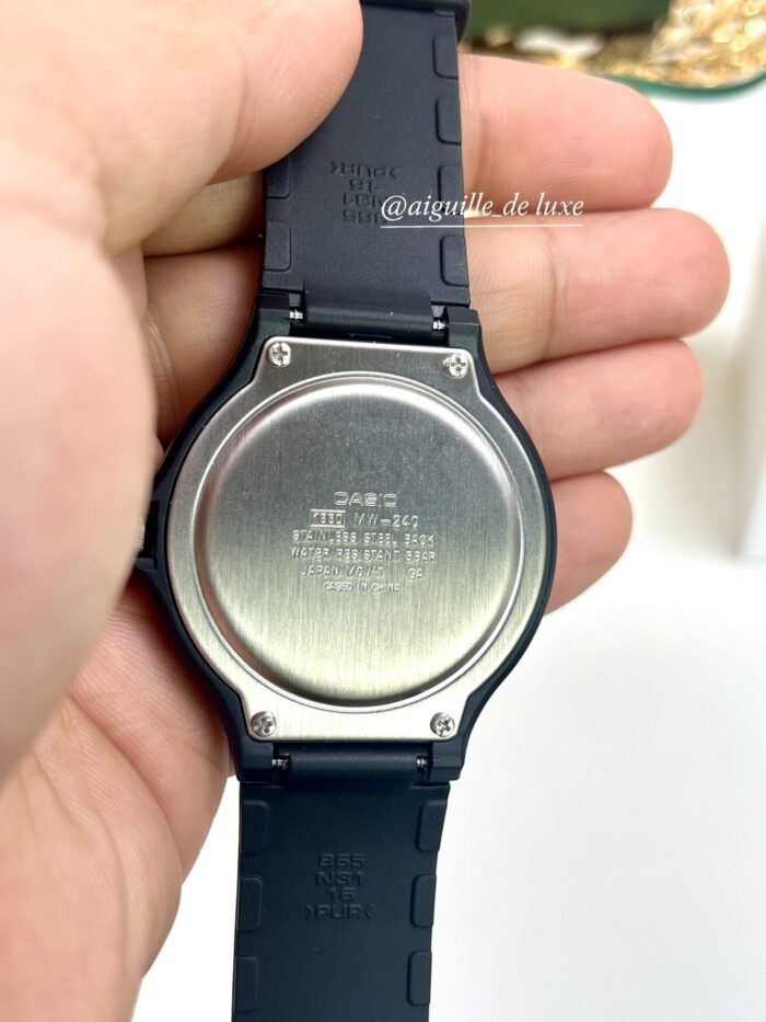 Casio Homme Montre Analogique MW-240-7E Simplicité et Fonctionnalité MW-240-7E https://aiguilledeluxe.com original Algerie DZ