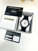 Casio Homme Montre Analogique MW-240-7E Simplicité et Fonctionnalité MW-240-7E https://aiguilledeluxe.com original Algerie DZ