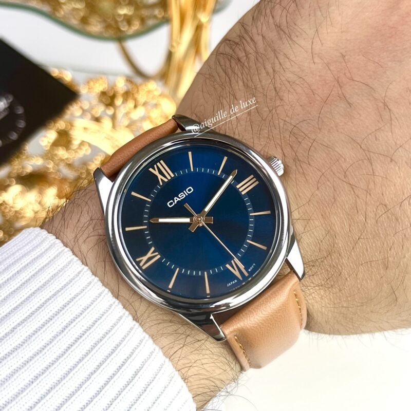 Casio Homme MTP-V005L-2B5 Classique Cadran Bleu Bracelet Cuir Marron MTP-V005L-2B5 https://aiguilledeluxe.com original Algerie DZ