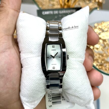 Casio Femme LTP-1165A-7C Classe Cadran Rectangulaire Acier Inoxydable LTP-1165A-7C https://aiguilledeluxe.com original Algerie DZ