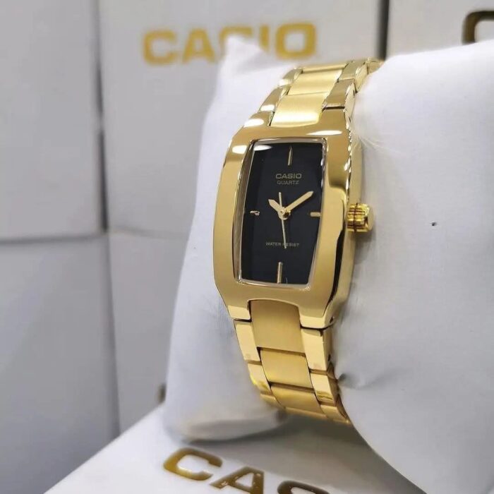 Casio Femme LTP-1165N-1C Classe Plaqué Or Cadran Noir LTP-1165N-1C https://aiguilledeluxe.com original Algerie DZ