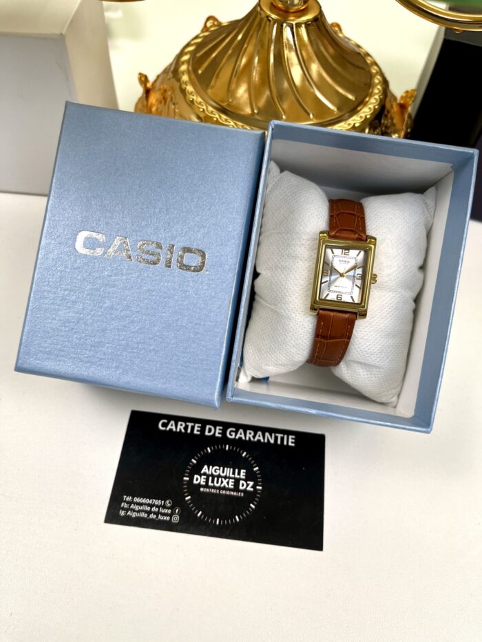 Casio Femme LTP-V007L-9B Élégante Cadran Doré Bracelet Cuir Marron LTP-V007L-9B https://aiguilledeluxe.com original Algerie DZ