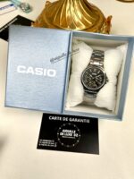 Casio Femme LTP-V300D-1A2 Élégante Acier Inoxydable Cadran Noir Multifonction LTP-V300D-1A2 https://aiguilledeluxe.com original Algerie DZ