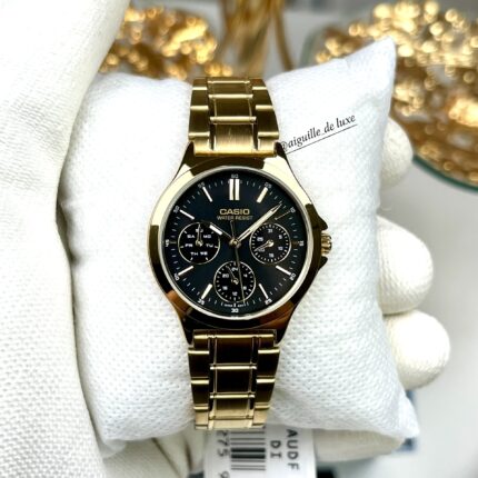Casio Femme LTP-V300G-1A Élégante Acier Inoxydable Doré Cadran Noir Multifonction LTP-V300G-1A https://aiguilledeluxe.com original Algerie DZ