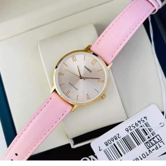 Casio Femme LTP-VT01GL-4B Élégante Boitier Doré Cadran Rose Bracelet Cuir Rose LTP-VT01GL-4B https://aiguilledeluxe.com original Algerie DZ