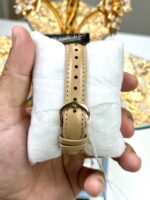 Casio Femme LTP-VT01GL-7B Raffinée Cadran Blanc Bracelet Cuir Marron LTP-VT01GL-7B https://aiguilledeluxe.com original Algerie DZ