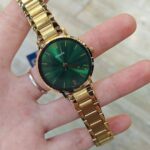 Casio Femme LTP-VT02G-3A Montre Raffinée Cadran Vert Bracelet Doré LTP-VT02G-3A https://aiguilledeluxe.com original Algerie DZ