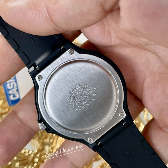 Casio Homme Analogique MW-240-1E Classique Bracelet Résine Étanchéité 50M MW-240-1E https://aiguilledeluxe.com original Algerie DZ