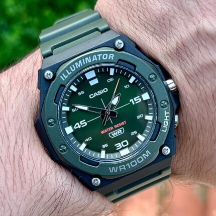 Casio Homme MW-620H-3A Robuste Résine Cadran Vert Étanche 100M MW-620H-3A https://aiguilledeluxe.com original Algerie DZ