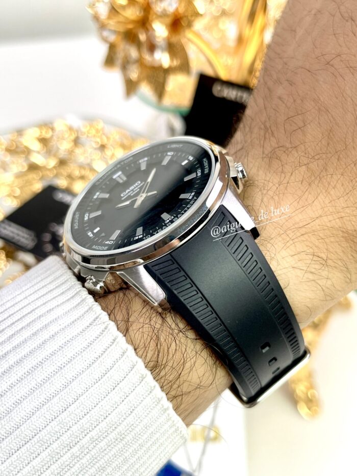 Casio Homme AMW-880-1A Analogique-Digitale Cadran Noir Bracelet Résine AMW-880-1A https://aiguilledeluxe.com original Algerie DZ