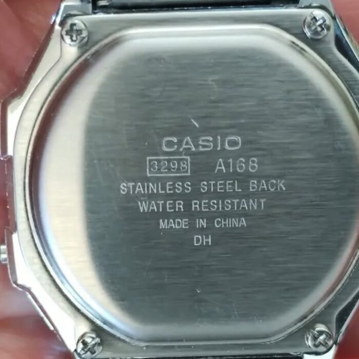 Casio Vintage A168WA-1AY Montre Digitale Design Classique Rétro A168WA-1AY https://aiguilledeluxe.com original Algerie DZ