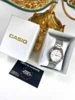 Casio Homme MTP-1239D-7A Classique en Acier Inoxydable Affichage Jour Date MTP-1239D-7A https://aiguilledeluxe.com original Algerie DZ