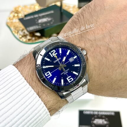 Casio Homme MTP-VD01D-2B Sportive Acier Inoxydable Bleu Analogique avec Date MTP-VD01D-2B https://aiguilledeluxe.com original Algerie DZ