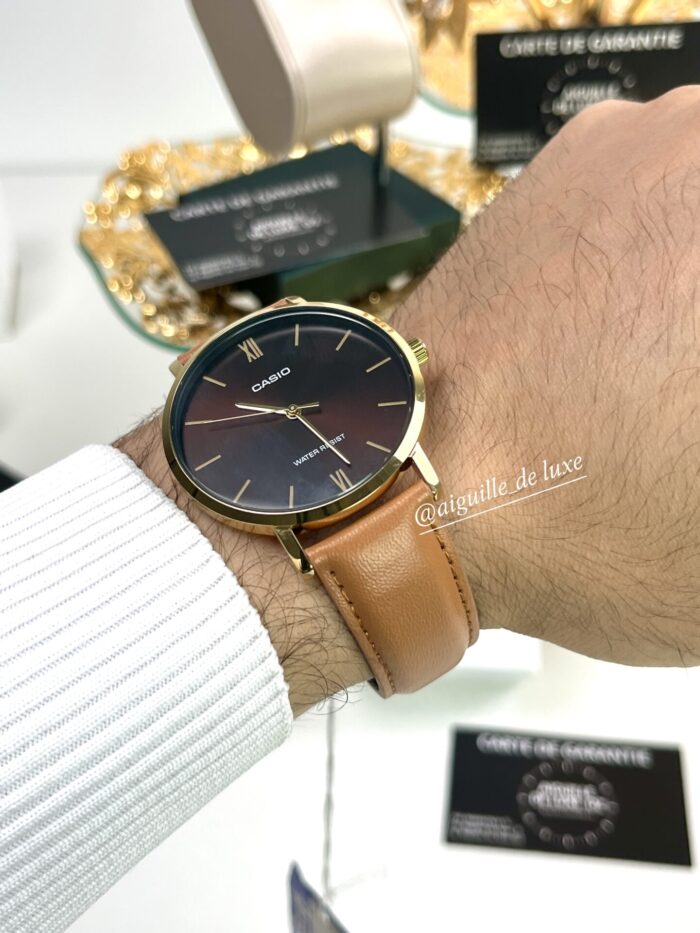Casio Homme MTP-VT01GL-5B Élégante Boîtier Doré Bracelet Cuir Marron MTP-VT01GL-5B https://aiguilledeluxe.com original Algerie DZ