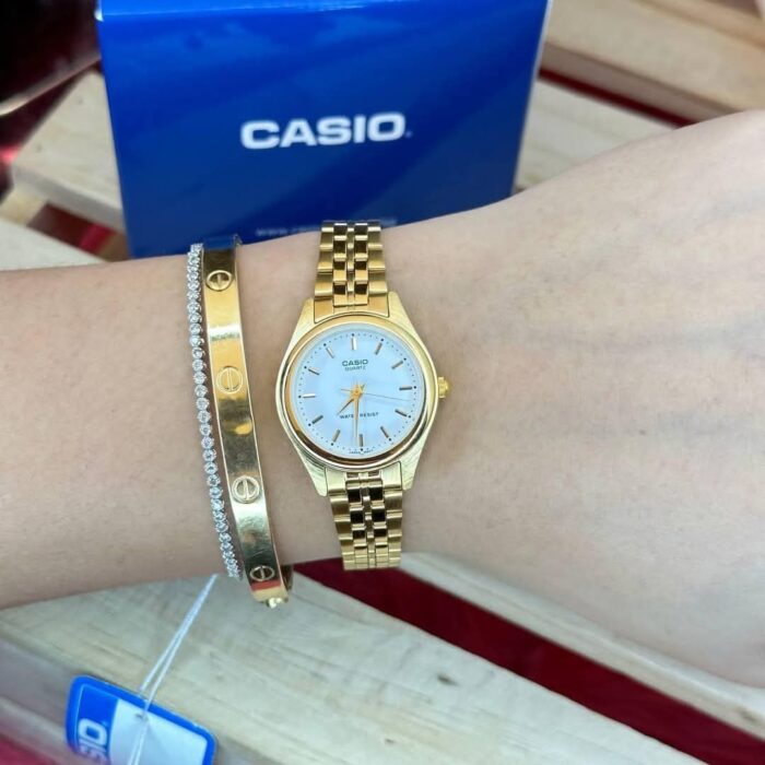 Casio Femme LTP-1128N-7A Dorée Élégante Bracelet Acier Cadran Doré LTP-1128N-7A https://aiguilledeluxe.com original Algerie DZ