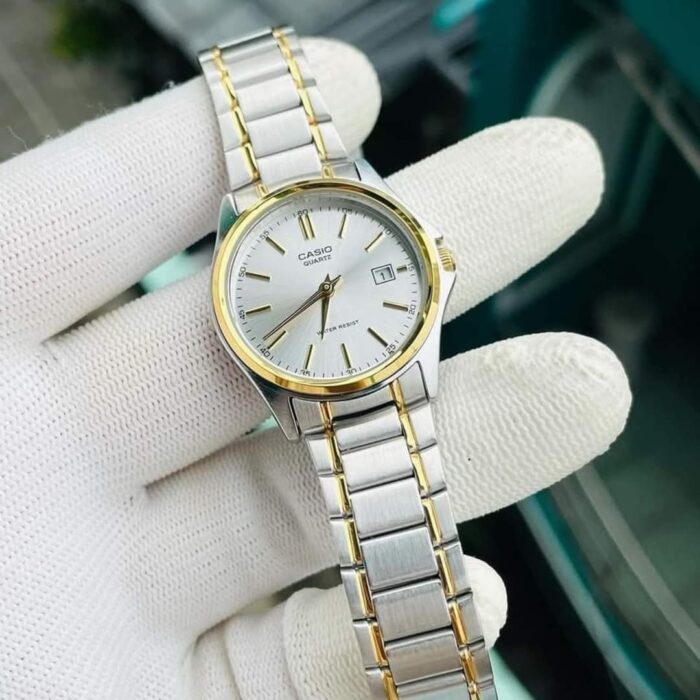 Casio Femme LTP-1183G-7A Montre Bicolore Bracelet Acier Affichage Date LTP-1183G-7A https://aiguilledeluxe.com original Algerie DZ