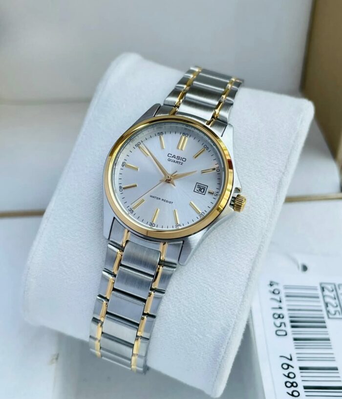 Casio Femme LTP-1183G-7A Montre Bicolore Bracelet Acier Affichage Date LTP-1183G-7A https://aiguilledeluxe.com original Algerie DZ