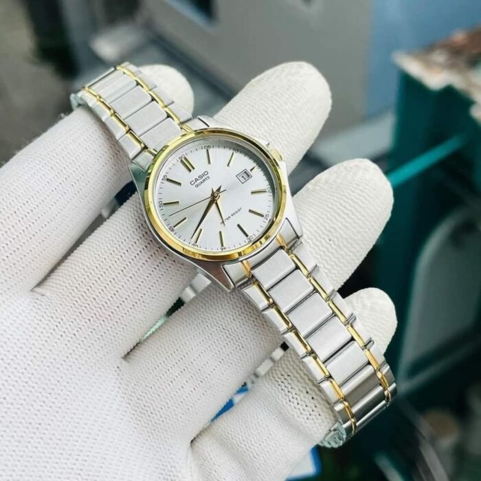 Casio Femme LTP-1183G-7A Montre Bicolore Bracelet Acier Affichage Date LTP-1183G-7A https://aiguilledeluxe.com original Algerie DZ