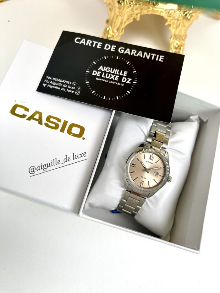 Casio Femme LTP-1302D-4A2 Élégante Acier Inoxydable  Cadran Beige LTP-1302D-4A2 https://aiguilledeluxe.com original Algerie DZ
