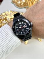 Casio Homme MRW-230H-1E1 Analogique Sportive Lunette Rotative Affichage Jour-Date MRW-230H-1E1 https://aiguilledeluxe.com original Algerie DZ