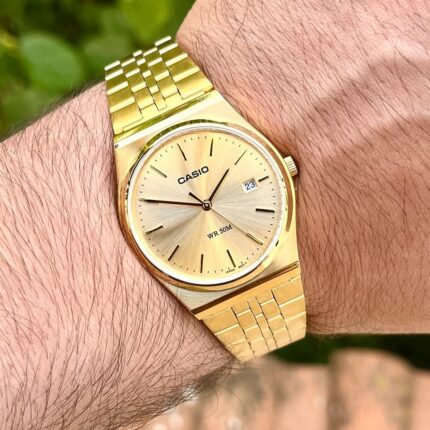 Casio Homme MTP-B145G-9A Montre Dorée Minimaliste Bracelet Acier Affichage Date MTP-B145G-9A https://aiguilledeluxe.com original Algerie DZ