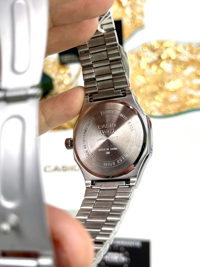 Casio Homme MTP-E735D-7AV  Acier Inoxydable  Noir  Affichage Jour/Date MTP-E735D-1A https://aiguilledeluxe.com original Algerie DZ