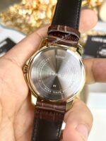 Casio Homme MTP-V004GL-9A Élégante Cadran Doré Cuir Marron Analogique avec Dateur MTP-V004GL-9A https://aiguilledeluxe.com original Algerie DZ
