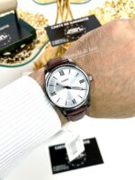 Casio Homme MTP-V005L-7B5 Classique Cadran Argenté Bracelet Cuir Marron MTP-V005L-7B5 https://aiguilledeluxe.com original Algerie DZ