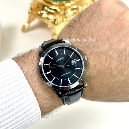 Casio Homme MTP-V004L-1A Élégante Cuir Noir Analogique avec Dateur MTP-V004L-1CA https://aiguilledeluxe.com original Algerie DZ