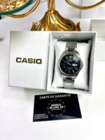 Casio Homme MTP‑1384D‑1A Classe Acier Inoxydable Cadran Noir Jour/Date MTP-1384D-1A https://aiguilledeluxe.com original Algerie DZ Casio Homme MTP‑1384D‑1A Classe Acier Inoxydable Cadran Noir Jour/Date MTP-1384D-1A https://aiguilledeluxe.com original Algerie DZ