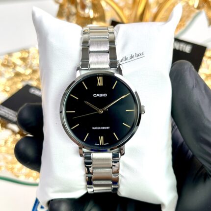 Casio Femme LTP‑VT01D‑1B Montre Discrète et Raffinée au Design Sobre LTP-VT01D-1B https://aiguilledeluxe.com original Algerie DZ