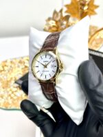 Casio Femme LTP‑V004GL‑7A Montre Raffinée Bicolore Or & Cuir LTP-V004GL-7A https://aiguilledeluxe.com original Algerie DZ Casio Femme LTP‑V004GL‑7A Montre Raffinée Bicolore Or & Cuir LTP-V004GL-7A https://aiguilledeluxe.com original Algerie DZ