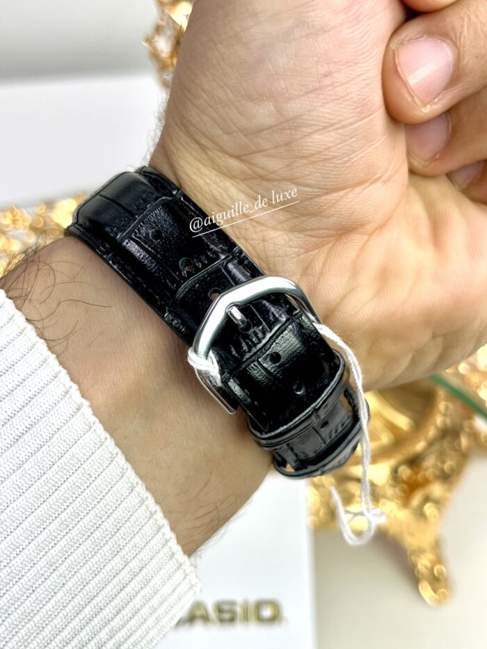 Casio Homme MTP‑V001L‑7B Montre Cuir Noir Classique et Minimaliste MTP-V001L-7B https://aiguilledeluxe.com original Algerie DZ