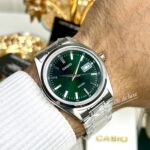 Casio Homme MTP‑B180D‑3A Montre Métal Vert Élégante et Fonctionnelle MTP-B180D-3A https://aiguilledeluxe.com original Algerie DZ