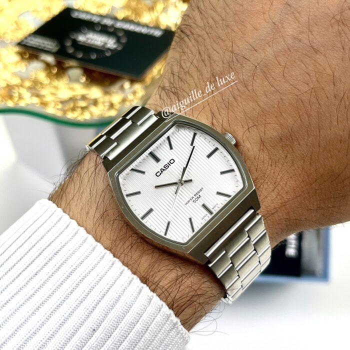 Casio Homme MTP-B140D-7A Élégante Durable Raffinée Cadran carré blanc MTP-B140D-7A https://aiguilledeluxe.com original Algerie DZ