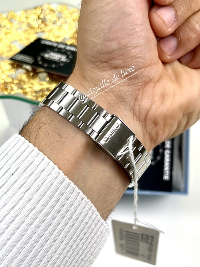 Casio Homme MTP-B140D-7A Élégante Durable Raffinée Cadran carré blanc MTP-B140D-7A https://aiguilledeluxe.com original Algerie DZ