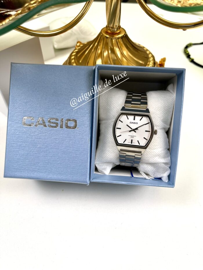 Casio Homme MTP-B140D-7A Élégante Durable Raffinée Cadran carré blanc MTP-B140D-7A https://aiguilledeluxe.com original Algerie DZ