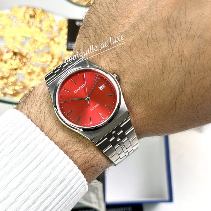 Casio Homme MTP-B145D-4A2 Esprit Vintage, Bracelet Acier Rouge MTP-B145D-4A2 https://aiguilledeluxe.com original Algerie DZ