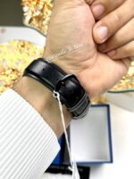 Casio Homme MTP-VD01BL-5B Cadran Noir Sport Bracelet Cuir Touche Dorée MTP-VD01BL-5B https://aiguilledeluxe.com original Algerie DZ