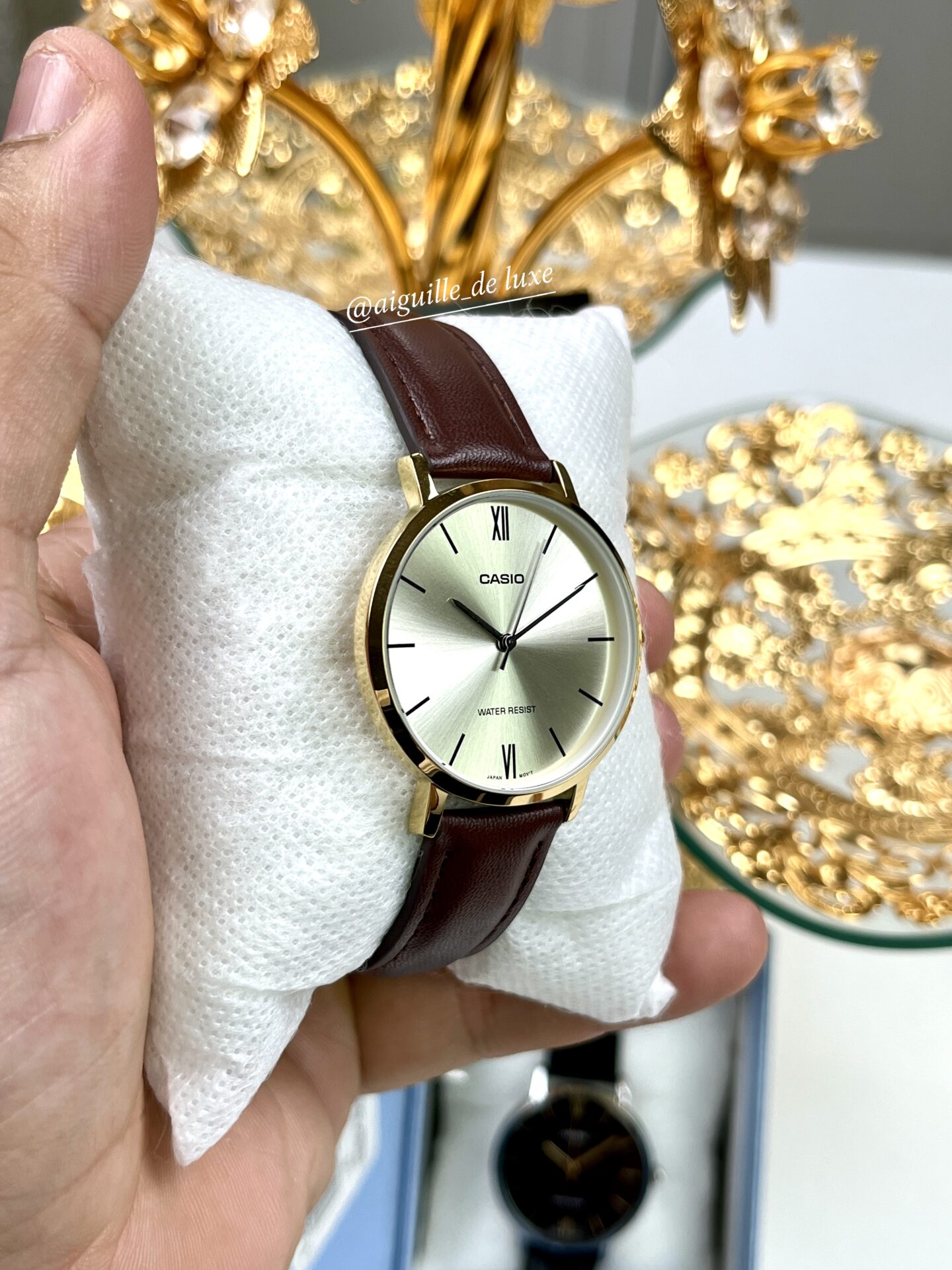 Casio Femme LTP-VT02BL-3A Montre Élégante Cuir Vert Acier Noir Ion-Plated LTP-VT01GL-9B-1 https://aiguilledeluxe.com original Algerie DZ