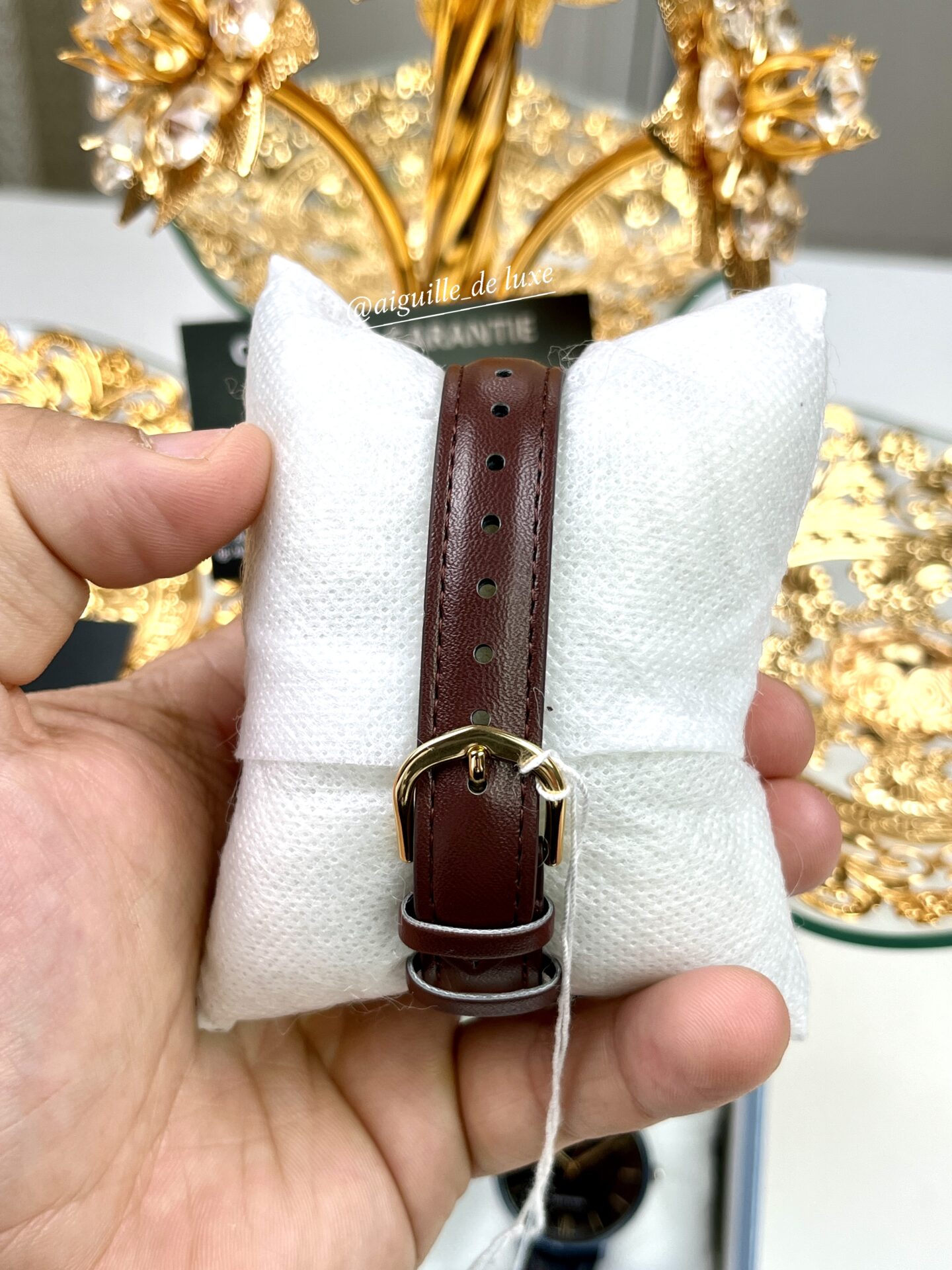 Casio Femme LTP-VT02BL-3A Montre Élégante Cuir Vert Acier Noir Ion-Plated LTP-VT01GL-9B-1 https://aiguilledeluxe.com original Algerie DZ