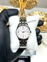 Casio Femme LTP-1335D-7A Montre Élégante Acier Inoxydable Cadran Argenté LTP-1335D-7A https://aiguilledeluxe.com original Algerie DZ