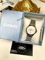 Casio Femme LTP-V300D-4A Élégante Multifonction Acier Argenté Cadran Rose LTP-V300D-4A https://aiguilledeluxe.com original Algerie DZ