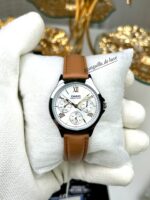 Casio Femme LTP-V300L-7A2 Élégante Multifonction Cadran Argent Bracelet Cuir Brun LTP-V300L-7A2 https://aiguilledeluxe.com original Algerie DZ