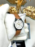 Casio Femme LTP-V300L-7A2 Élégante Multifonction Cadran Argent Bracelet Cuir Brun LTP-V300L-7A2 https://aiguilledeluxe.com original Algerie DZ