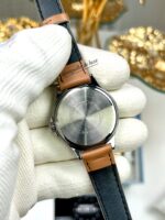 Casio Femme LTP-V300L-7A2 Élégante Multifonction Cadran Argent Bracelet Cuir Brun LTP-V300L-7A2 https://aiguilledeluxe.com original Algerie DZ