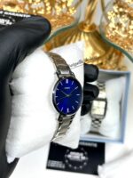 Casio Femme LTP-VT02D-2B Élégante Acier Argenté Cadran Bleu LTP-VT02D-2B https://aiguilledeluxe.com original Algerie DZ